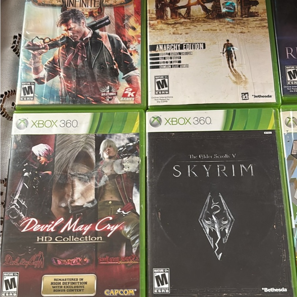 Xbox 360 Video Game Collection - Picture 1 of 5